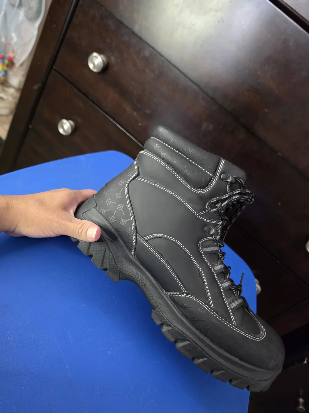 Lugz Men's Black Hiking Boots